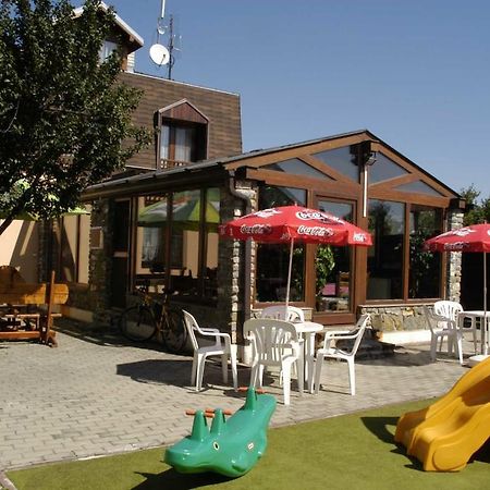 Penzion Tatry Poprad Ngoại thất bức ảnh